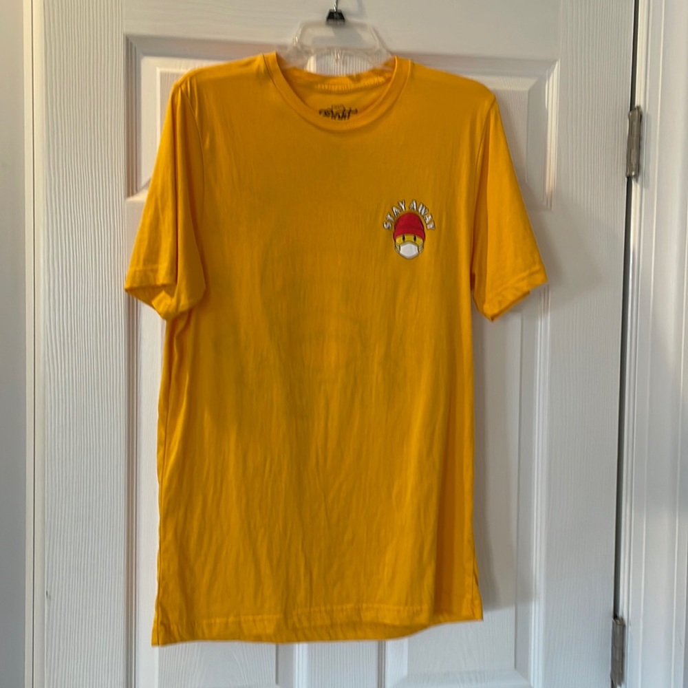 Socially distant tee